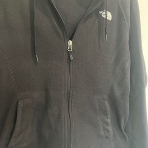 North face slim fit pull sweater